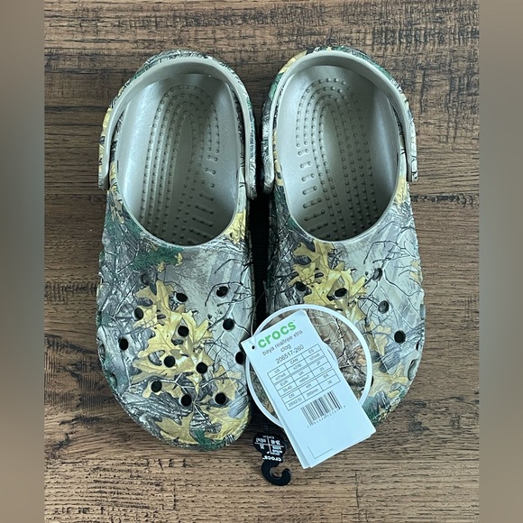 Crocs Baya Realtree Xtro Clog (size mens 6 & 7) - Picture 5 of 12